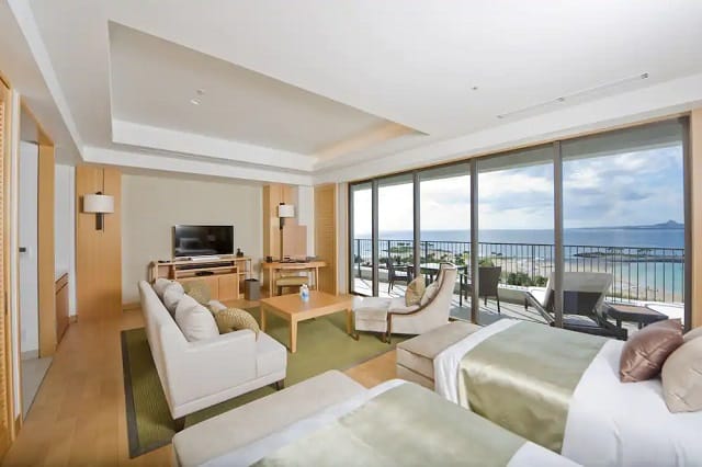 ホテル オリオン モトブ リゾート & スパ　客室（ジュニア スイート 禁煙 (12歳以上のみ宿泊可)）